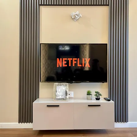 Center Cozy Apartamento Tirana