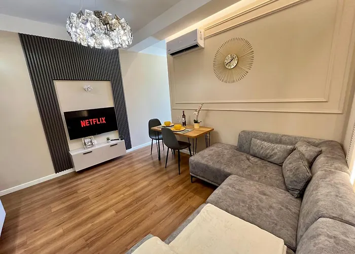 Center Cozy *