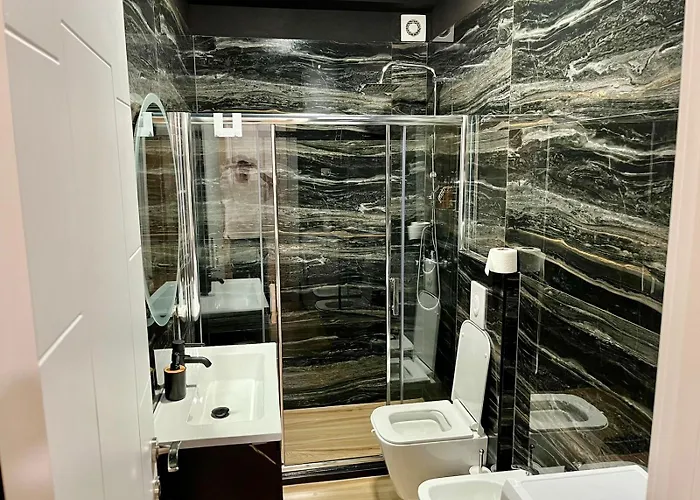 Center Cozy Апартаменты Тирана