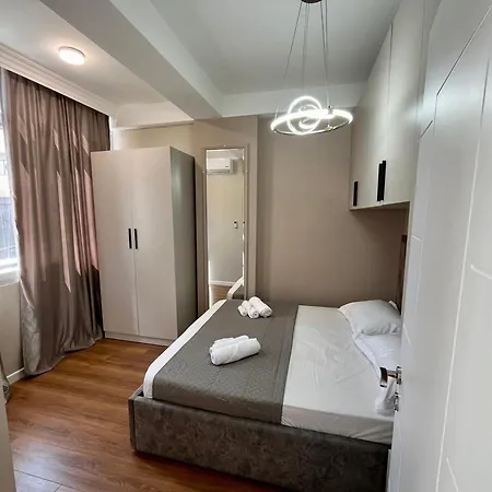 Center Cozy Apartment *